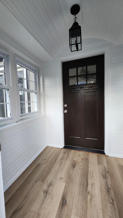 87 Highland Avenue Millinocket, ME 04462 - Photo 9 of 28 20250914_182025