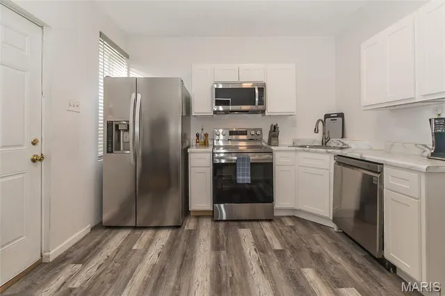 $1,500 | 4992 Botanical Avenue, Unit 2F, St. Louis, MO 63110