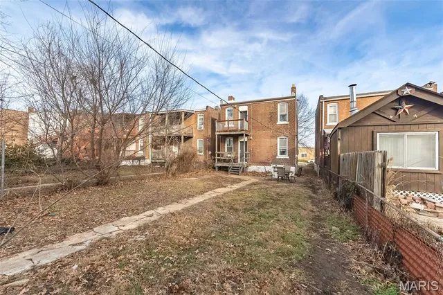 $1,500 | 4992 Botanical Avenue, Unit 2F, St. Louis, MO 63110