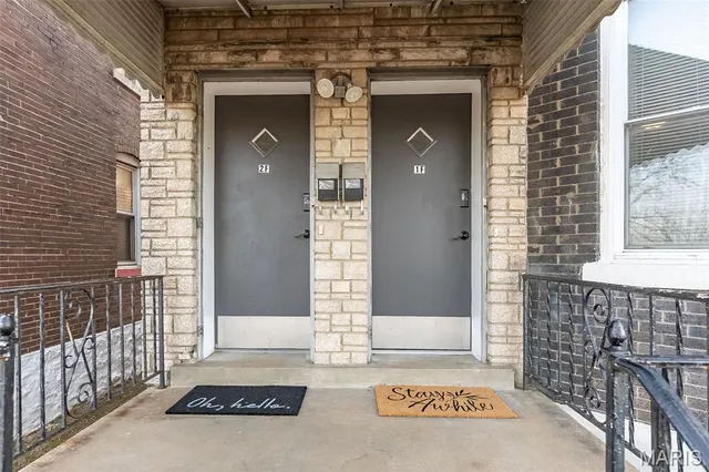 $1,500 | 4992 Botanical Avenue, Unit 2F, St. Louis, MO 63110
