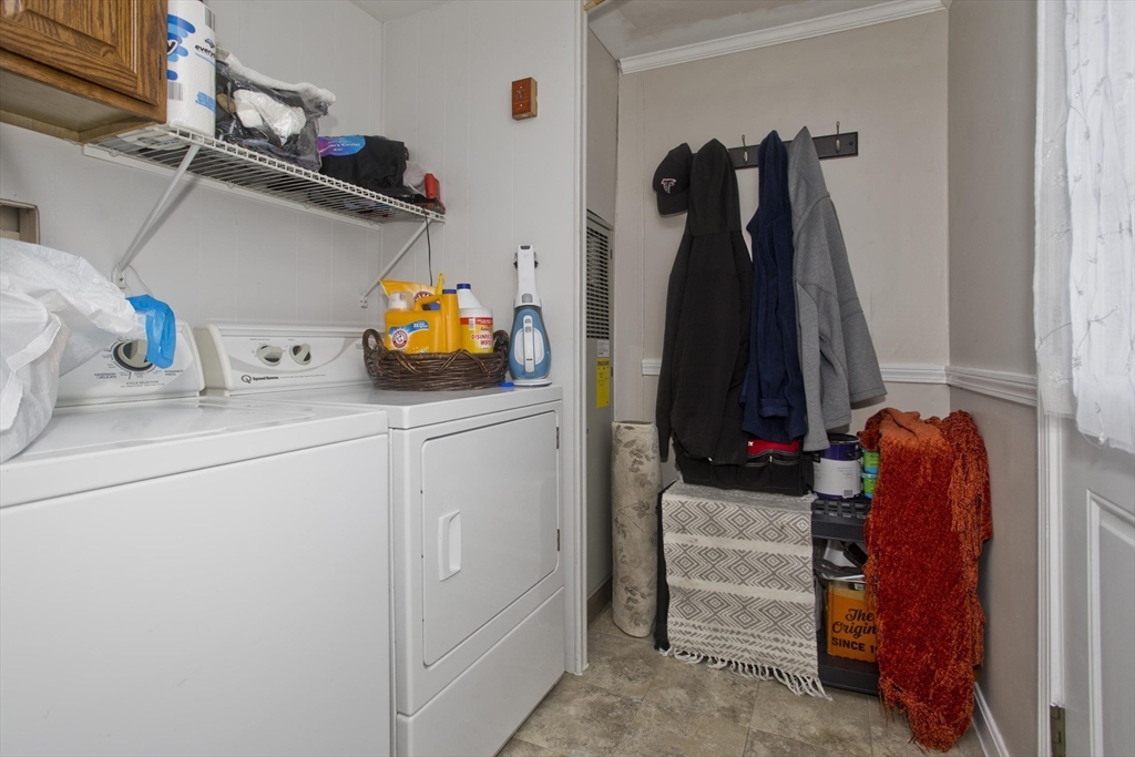 93 Grochmal Avenue, Unit 12 Springfield, MA 01151 - Photo 4 of 28