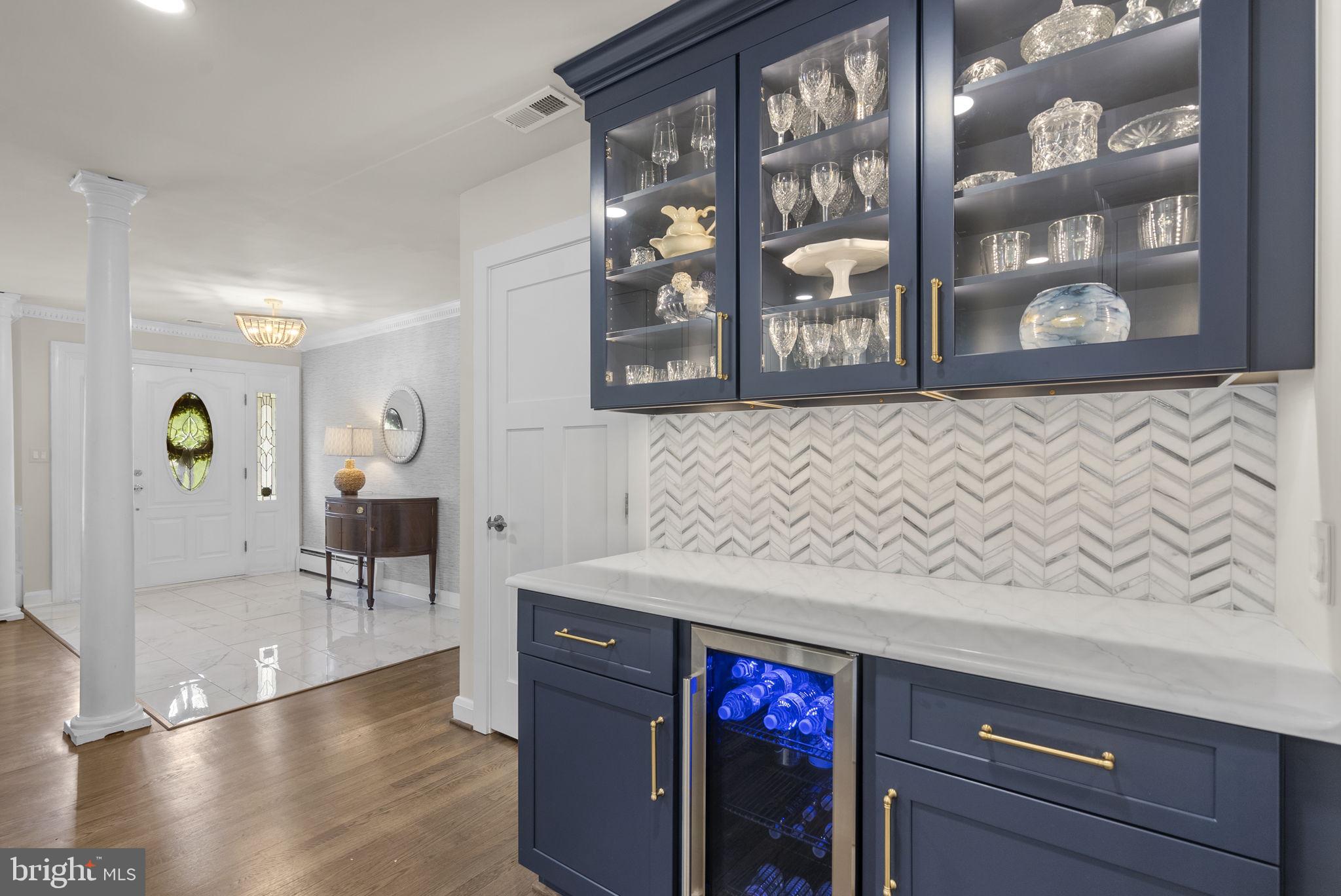 9006 Crestleigh Road Ellicott City, MD 21042 - Photo 12 of 73
