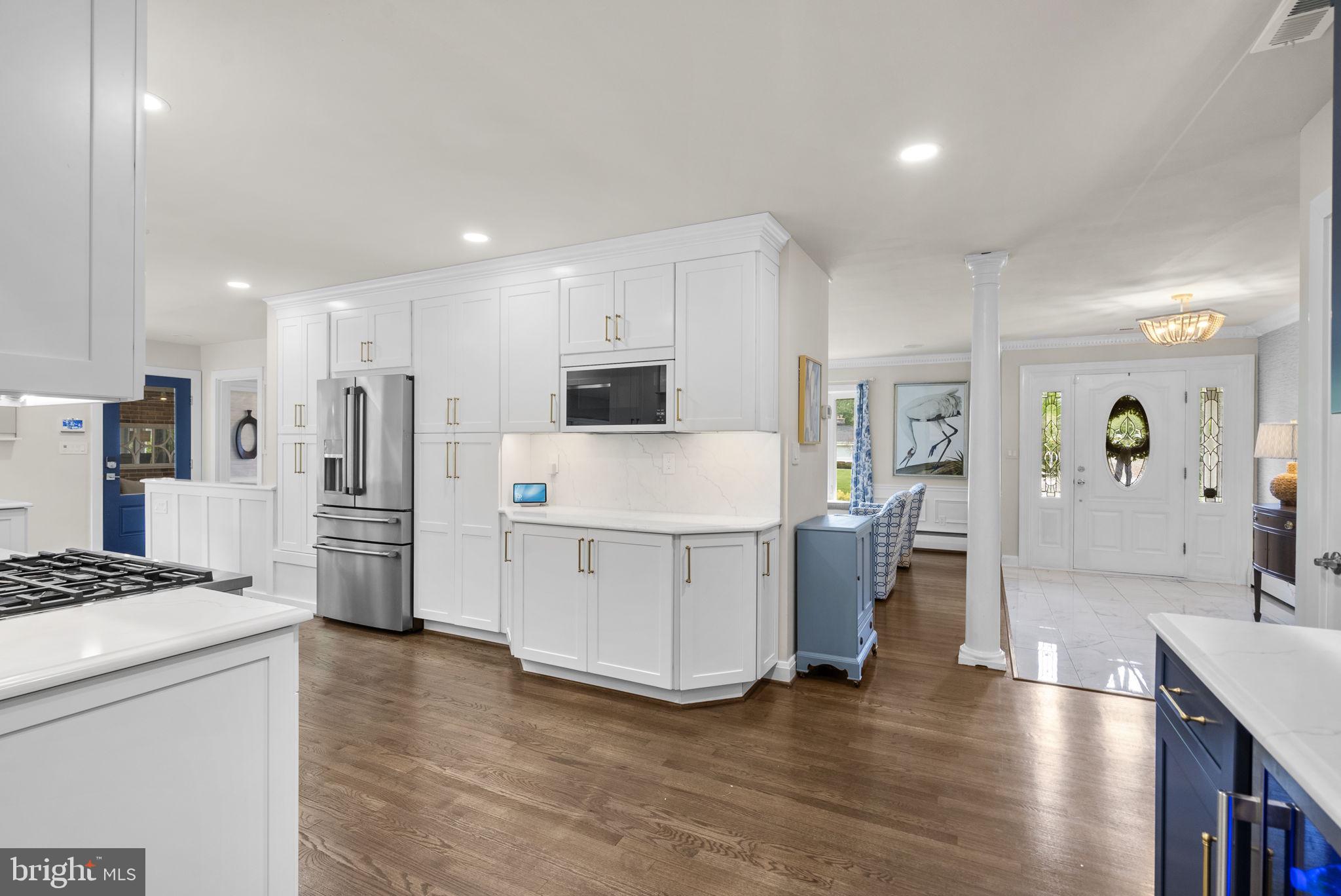9006 Crestleigh Road Ellicott City, MD 21042 - Photo 8 of 73