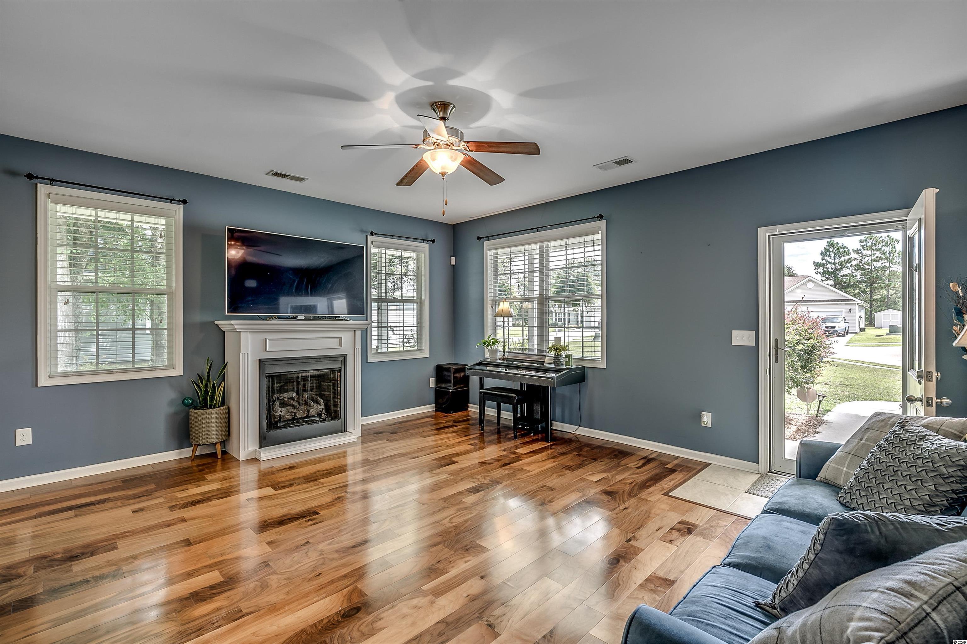 150 Dayglow Drive Loris, SC 29569 - Photo 4 of 37