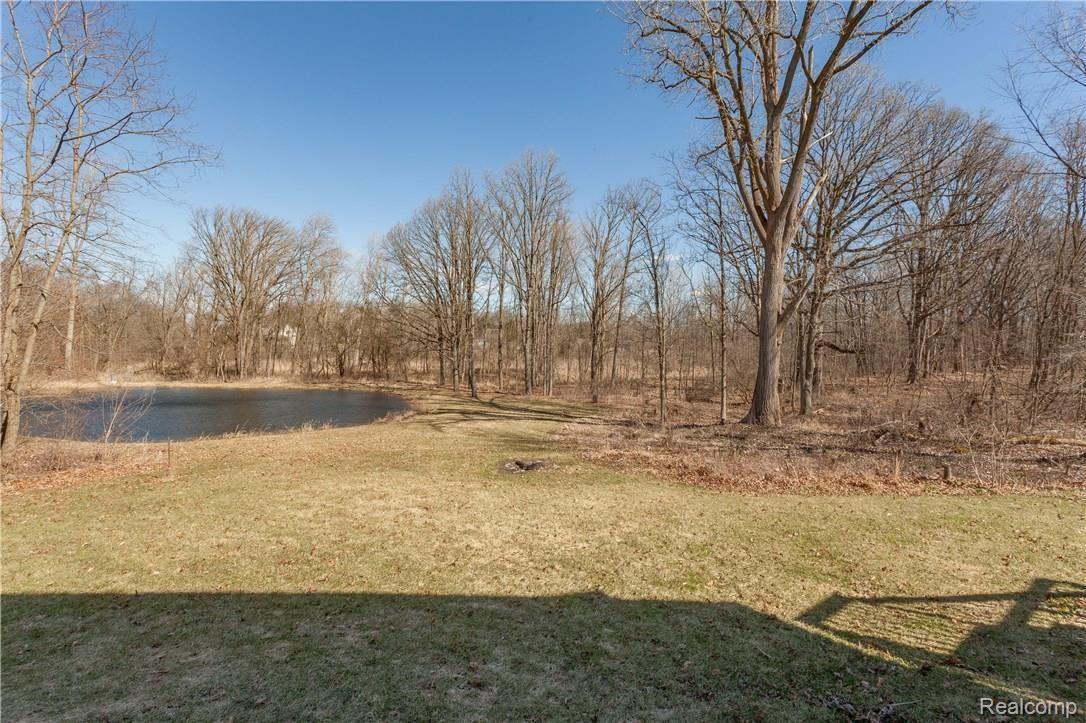 2310 Pingree Road Howell, MI 48843 - Photo 33 of 41 IMG_3684.jpg
