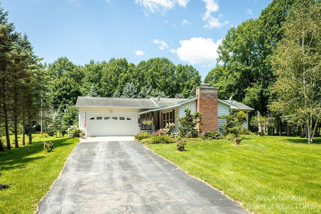 9480 McKean Road Willis, MI 48191 - Photo 1 of 7 Photo 1