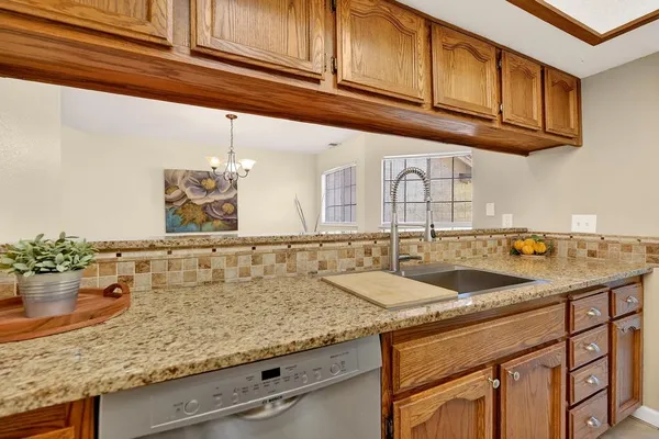 $399,000 | 8459 Creekridge Circle, Citrus Heights, CA 95610