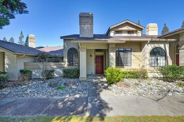 $399,000 | 8459 Creekridge Circle, Citrus Heights, CA 95610