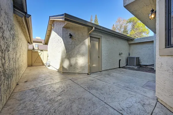$399,000 | 8459 Creekridge Circle, Citrus Heights, CA 95610