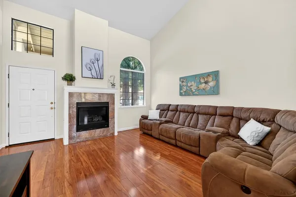 $399,000 | 8459 Creekridge Circle, Citrus Heights, CA 95610