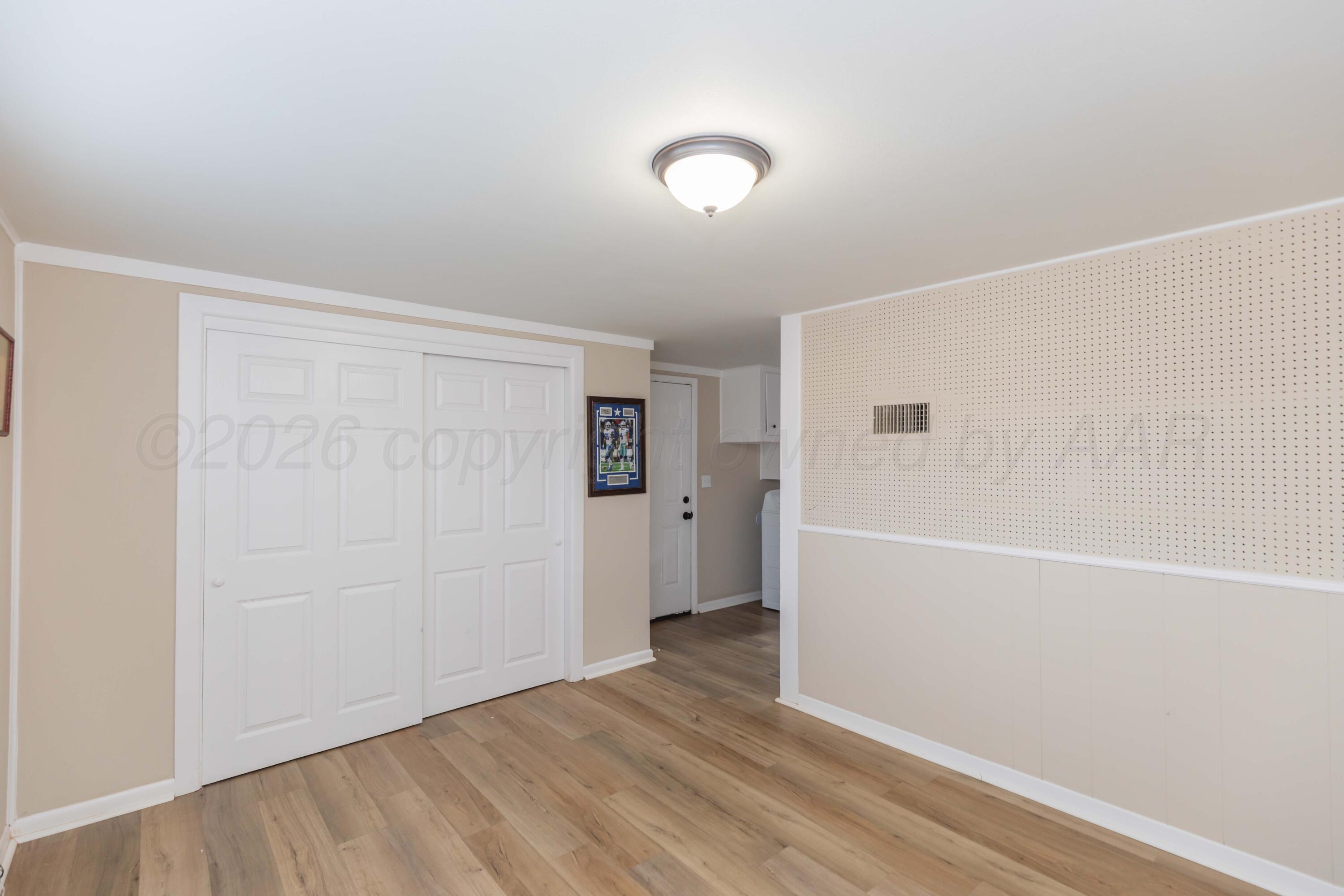 105 Smith Street Borger, TX 79007 - Photo 19 of 26 a view of an empty room