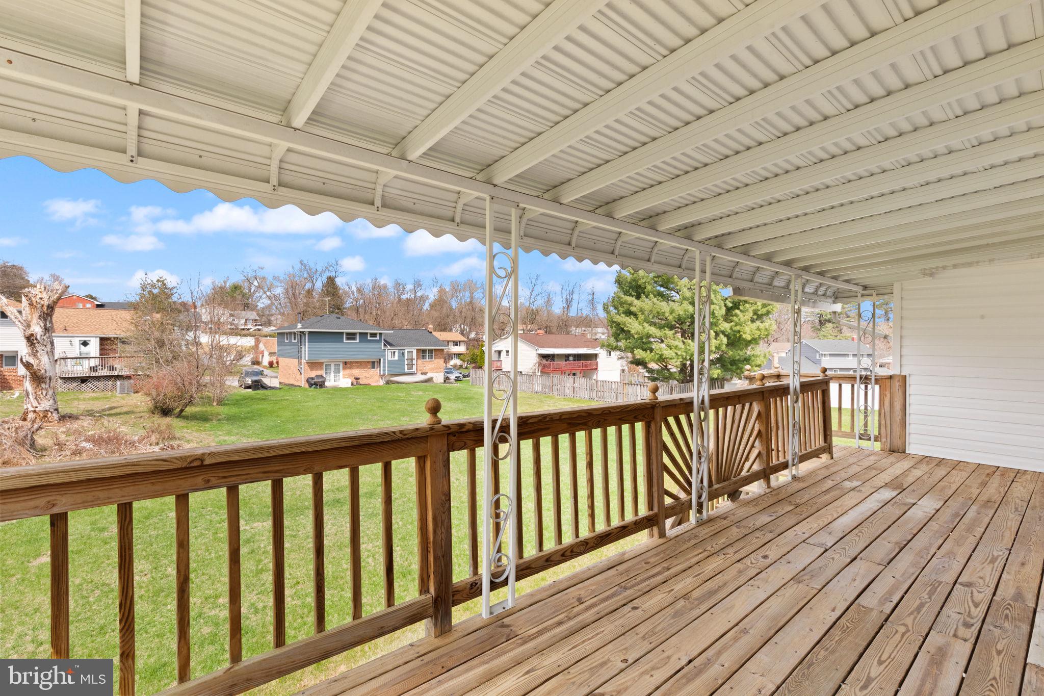 9708 Eustice Road Randallstown, MD 21133 - Photo 37 of 42 Covered deck