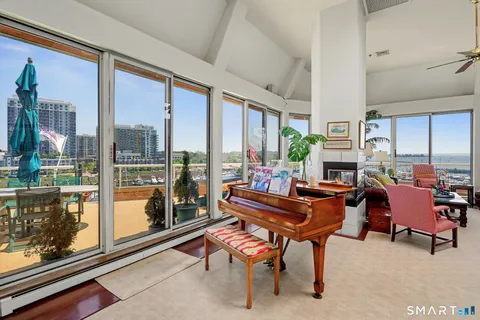 $1,300,000 | 88 Southfield Avenue, Unit P6, Stamford, CT 06902