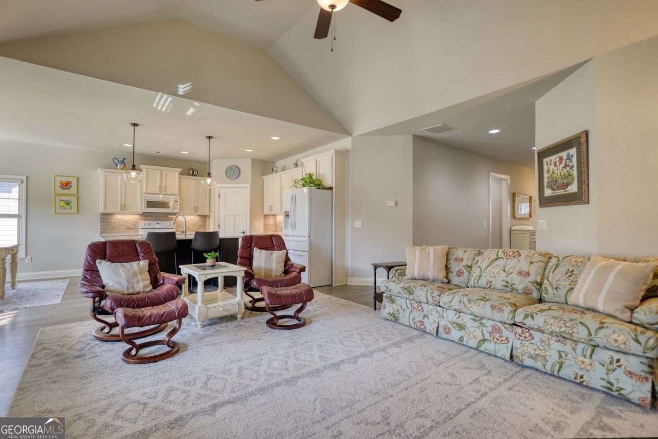 246 Club Drive Monroe, GA 30655 - Photo 11 of 18 a living room with furniture