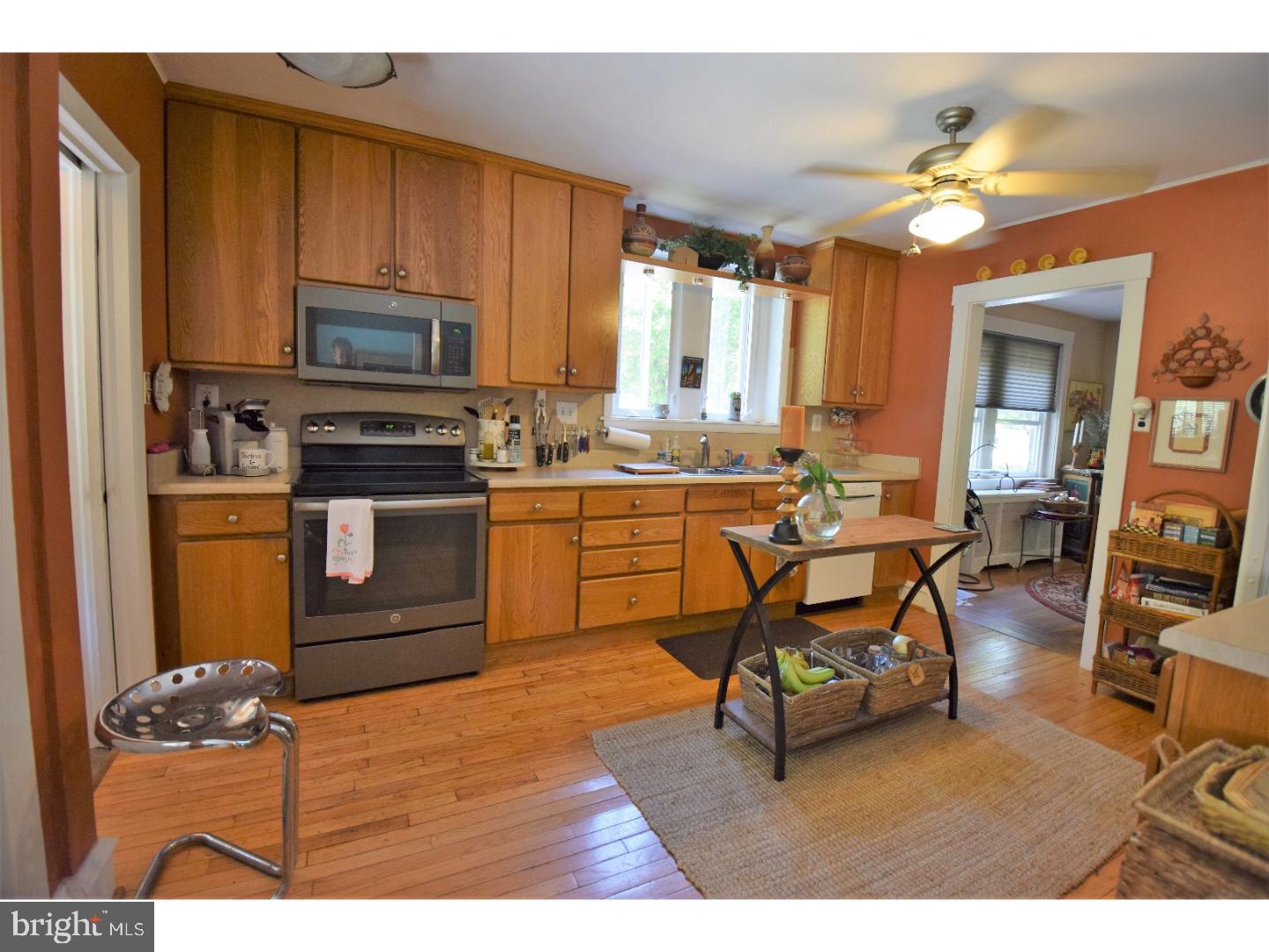 110 Biddle Road Paoli, PA 19301 - Photo 3 of 24 Kitchen