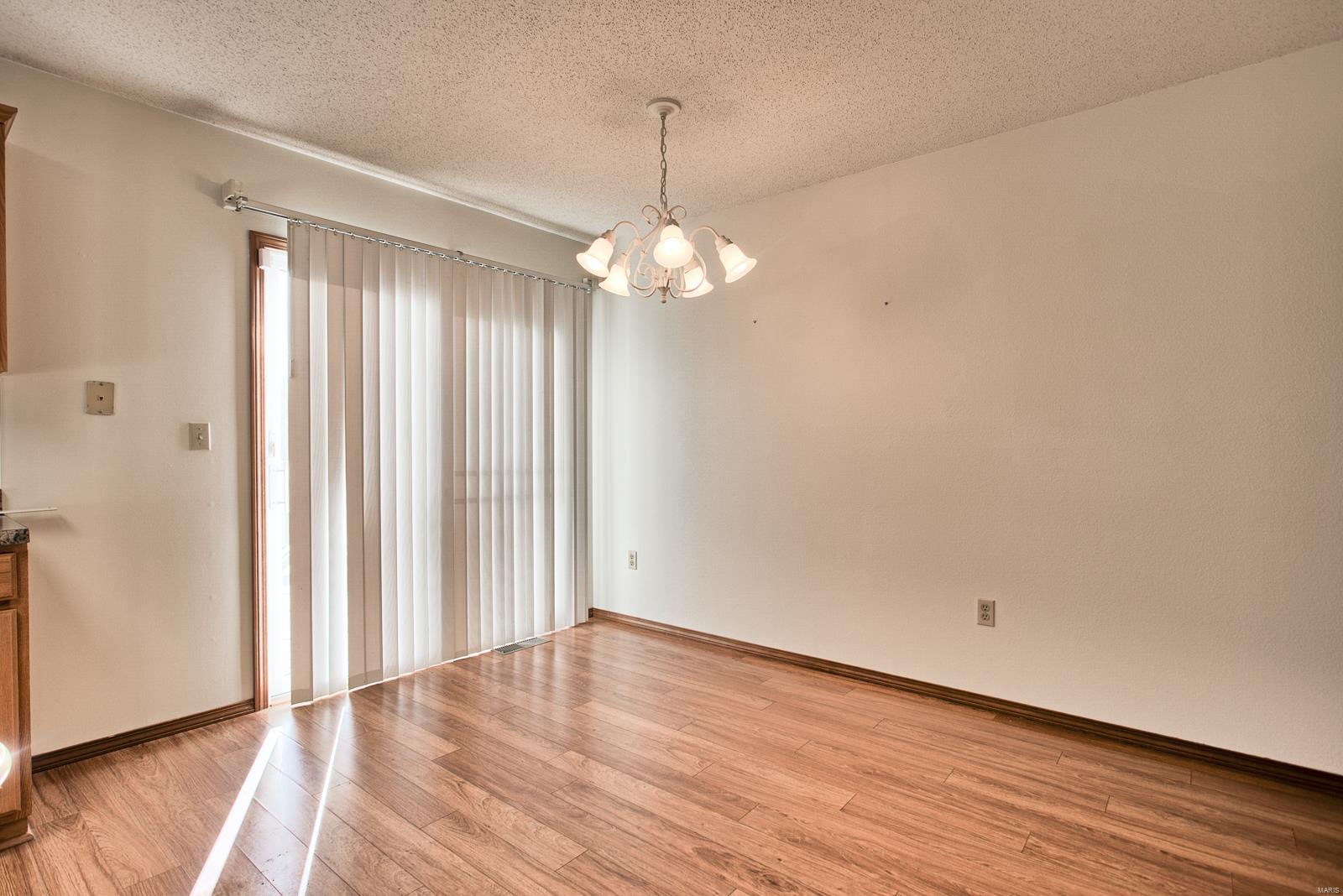 307 Fairwood Hills Road O'Fallon, IL 62269 - Photo 14 of 39 Gallery Image 14