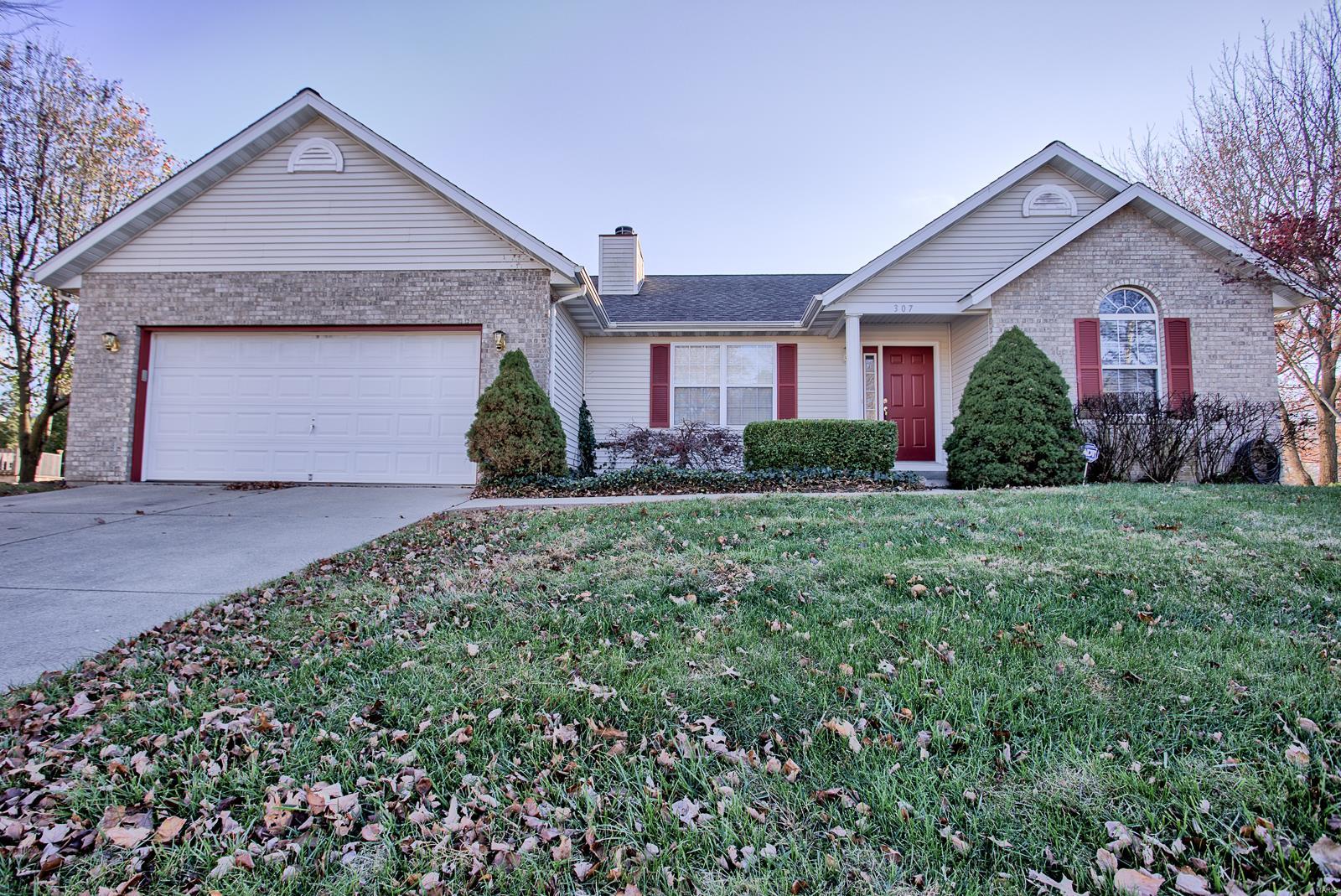 307 Fairwood Hills Road O'Fallon, IL 62269 - Photo 3 of 39 Gallery Image 3