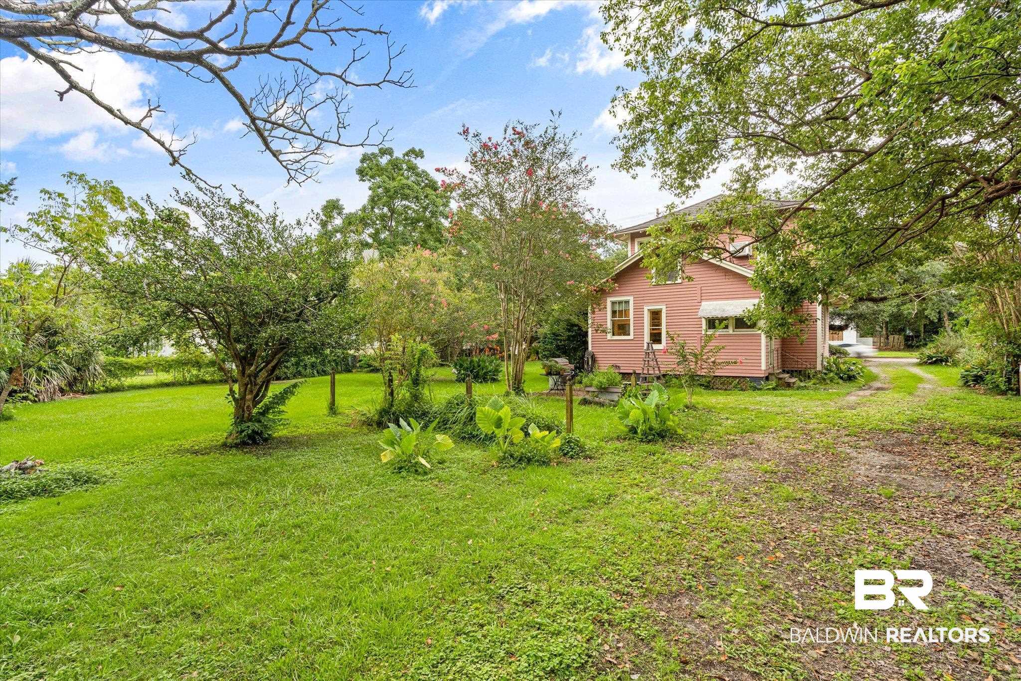 160 Houston Street Mobile, AL 36606 - Photo 32 of 36