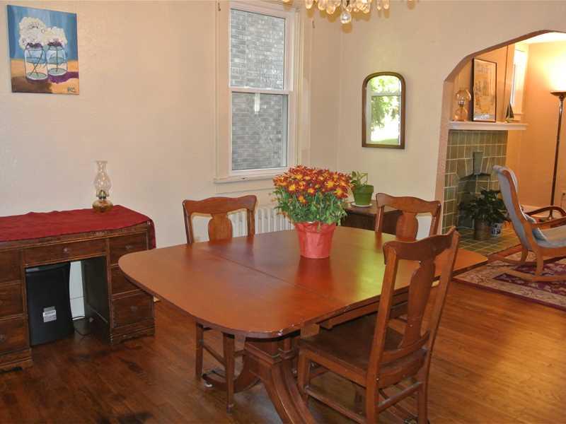 Dining Room. 