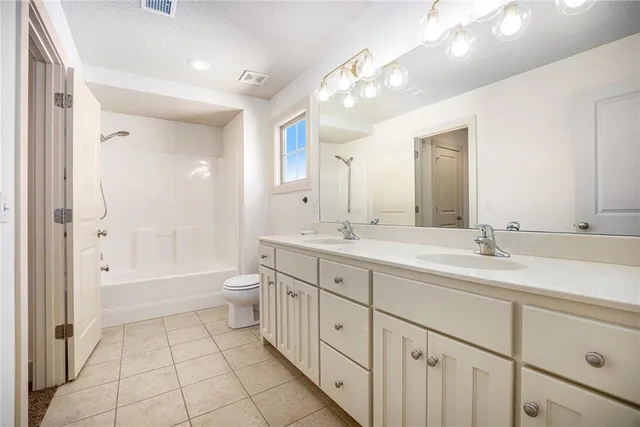 $900,000 | 9418 West 161st Terrace, Overland Park, KS 66085