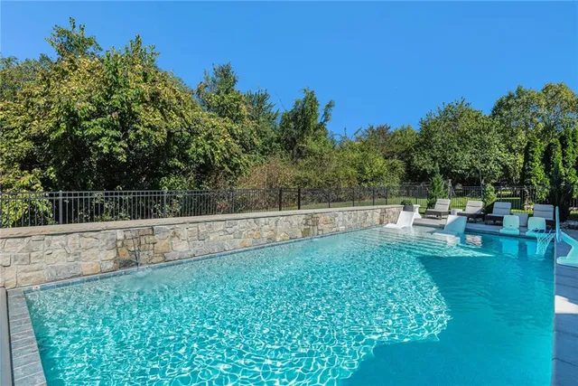 $900,000 | 9418 West 161st Terrace, Overland Park, KS 66085