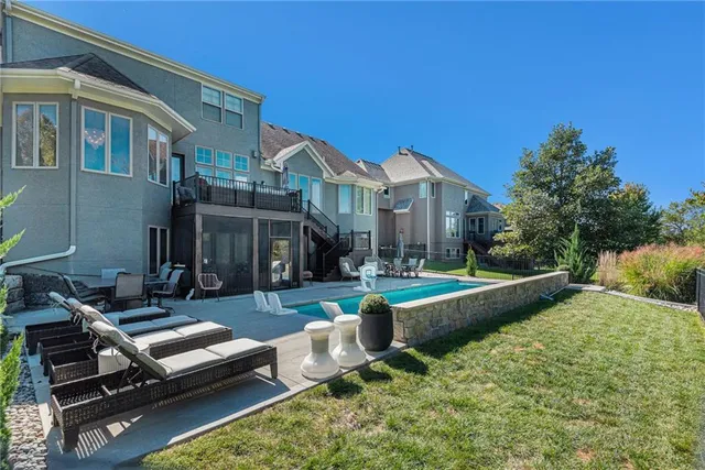 $900,000 | 9418 West 161st Terrace, Overland Park, KS 66085