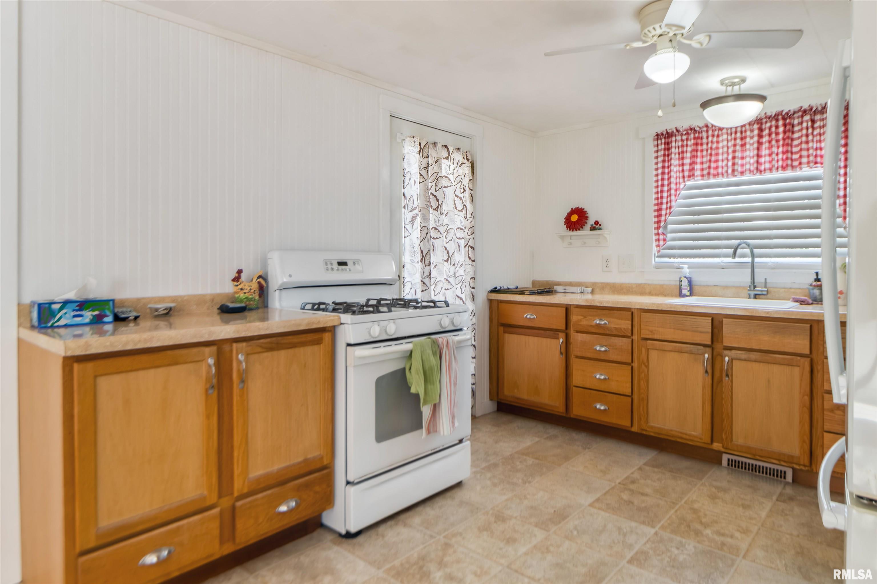 202 North Alexander Street Alexis, IL 61412 - Photo 21 of 25