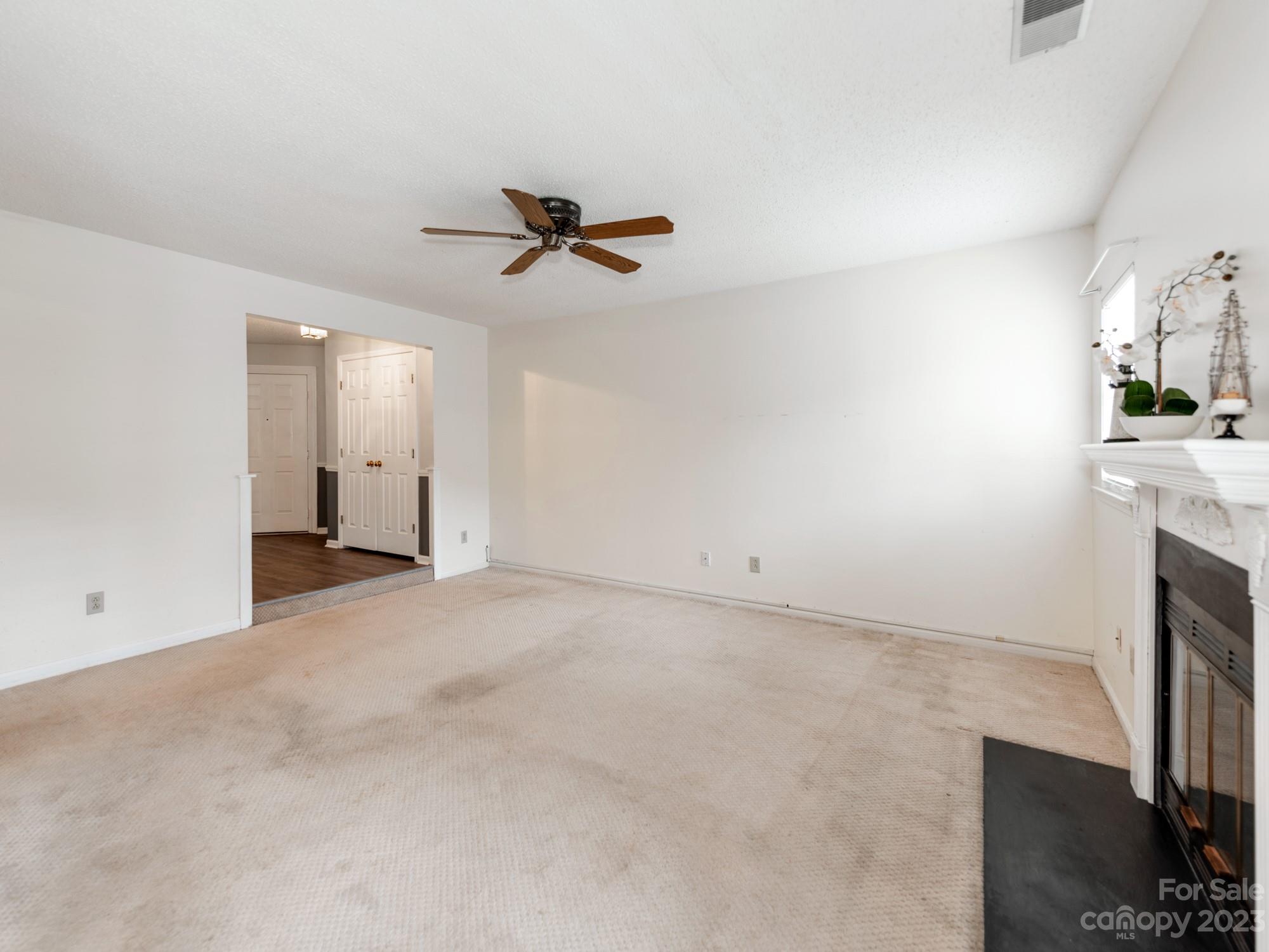 19905 Henderson Road, Unit K Cornelius, NC 28031 - Photo 8 of 34 Gallery Image 8