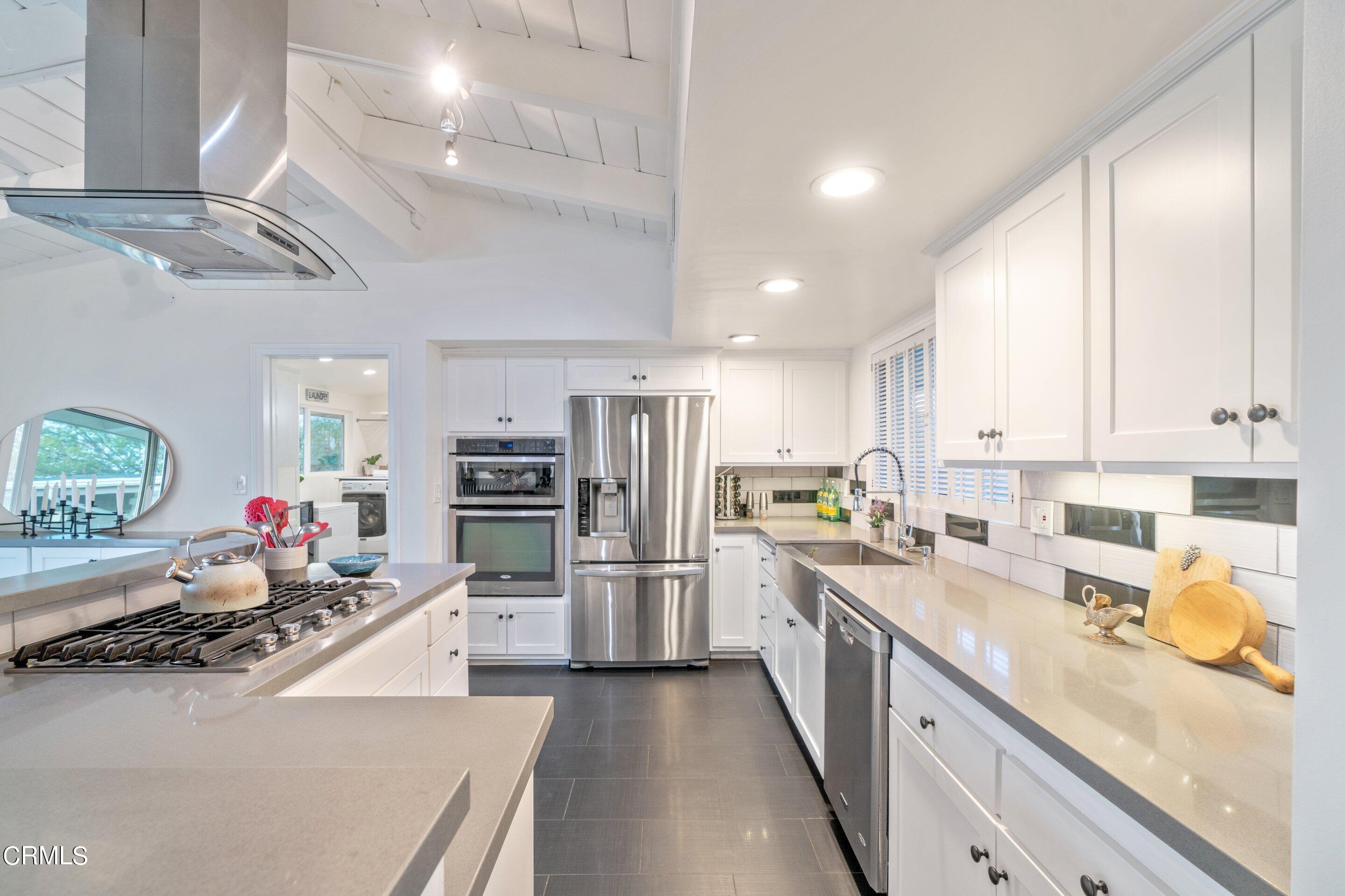 2664 Bogue Drive Glendale, CA 91208 - Photo 16 of 69 DSC03373_51