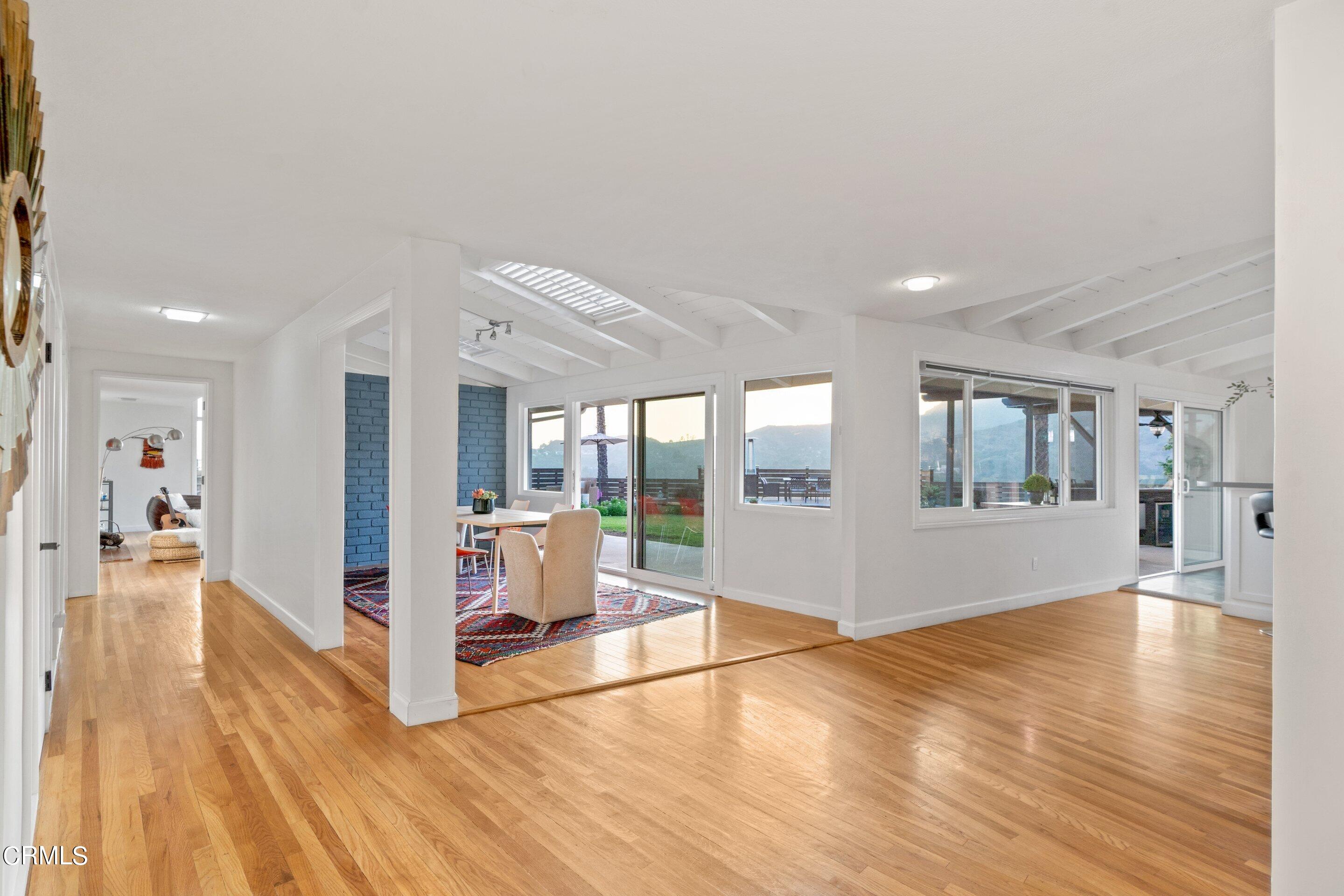 2664 Bogue Drive Glendale, CA 91208 - Photo 9 of 69 DSC03407_57