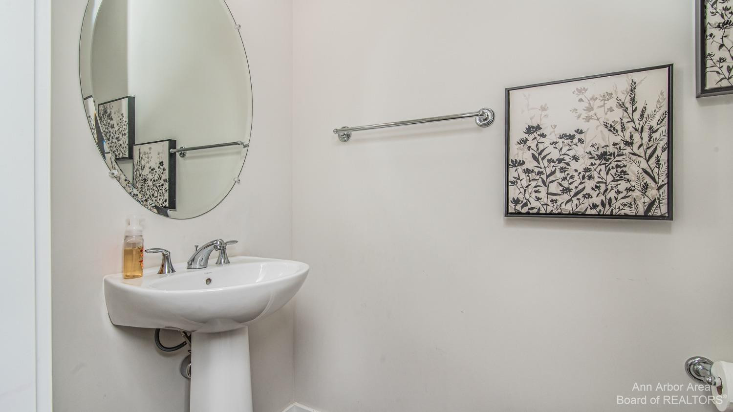 2851 Hardwick Road Ann Arbor, MI 48105 - Photo 19 of 48 Photo 19