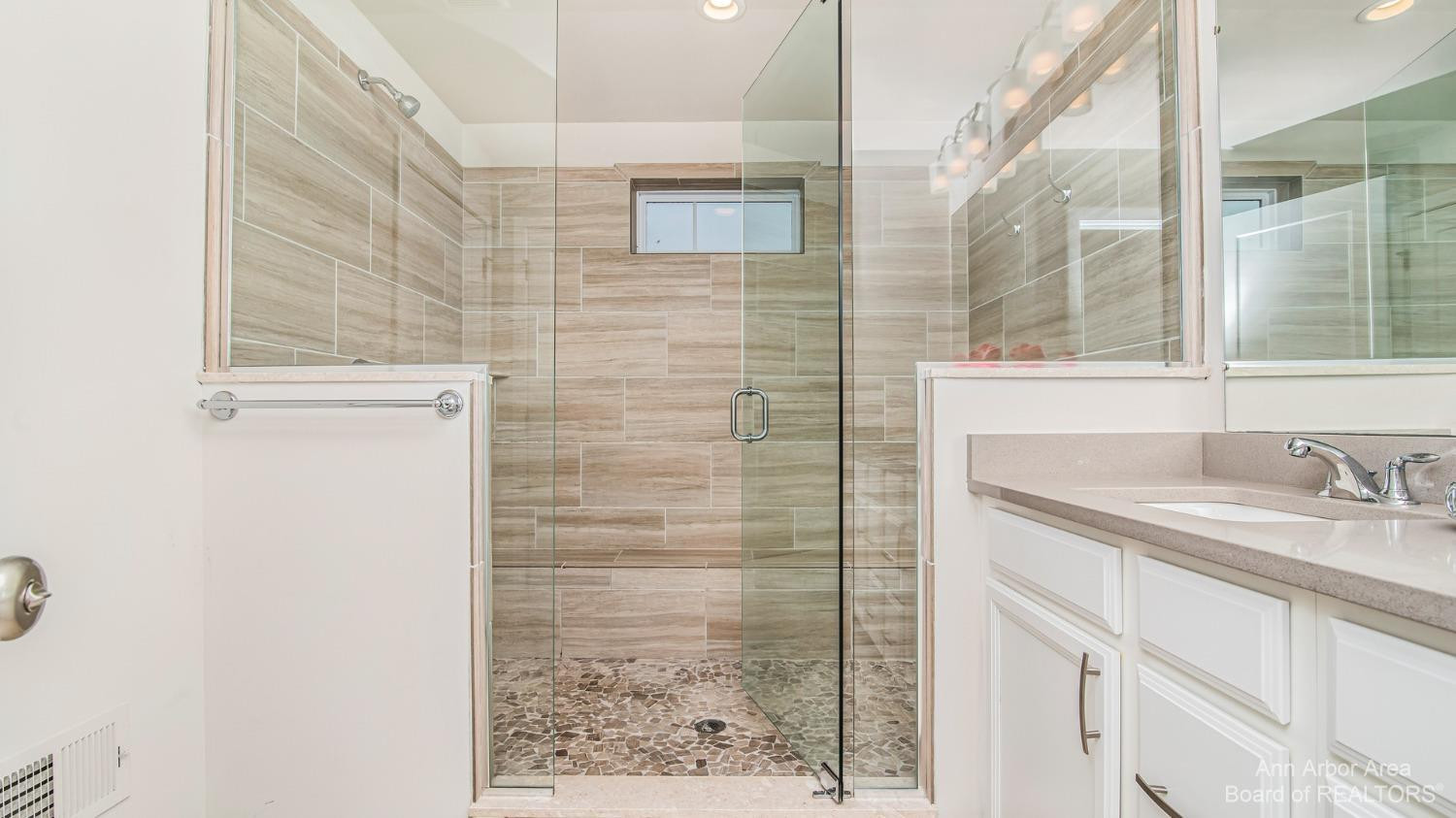 2851 Hardwick Road Ann Arbor, MI 48105 - Photo 28 of 48 Photo 28