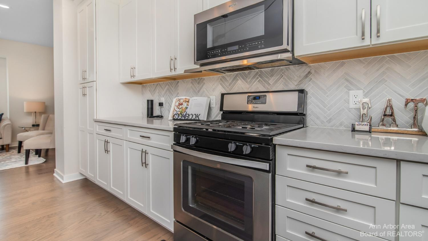 2851 Hardwick Road Ann Arbor, MI 48105 - Photo 10 of 48 Photo 10
