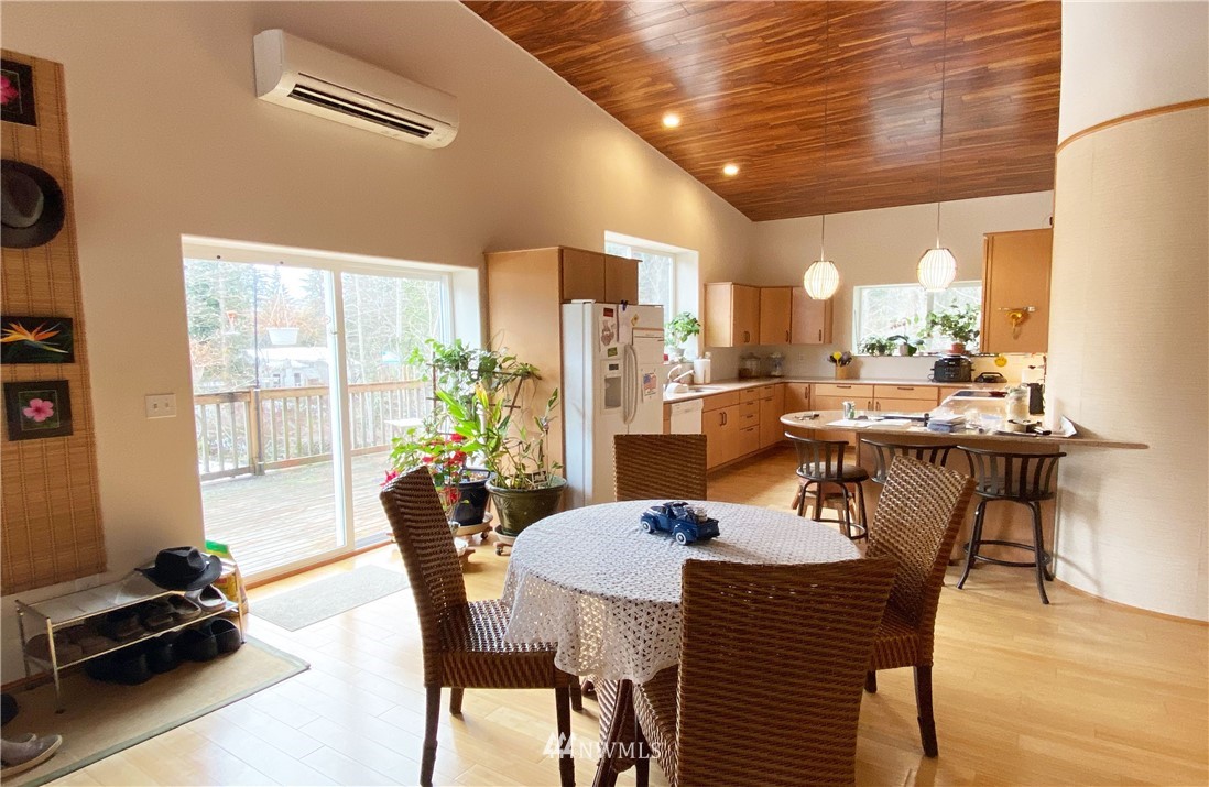 314 169th Street Southwest Bothell, WA 98012 - Photo 16 of 28