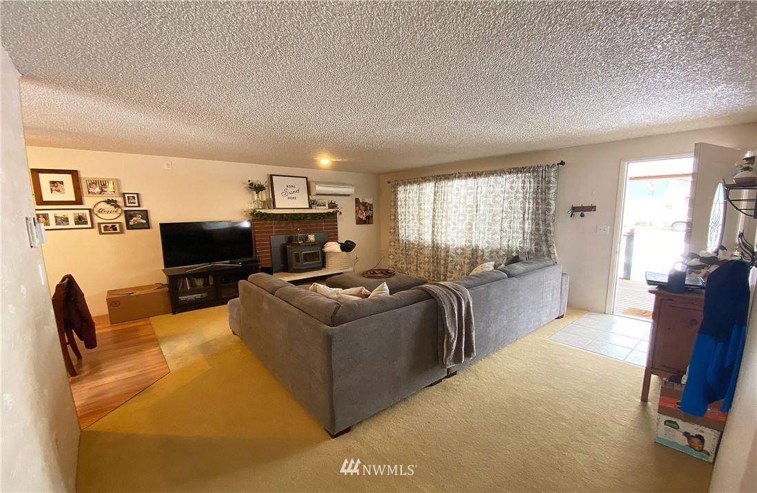 314 169th Street Southwest Bothell, WA 98012 - Photo 4 of 28