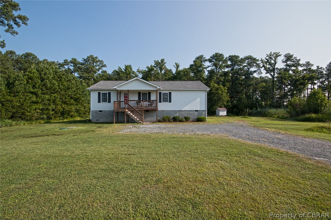 639 Aarons Bch Road Diggs, VA 23045 - Photo 2 of 28