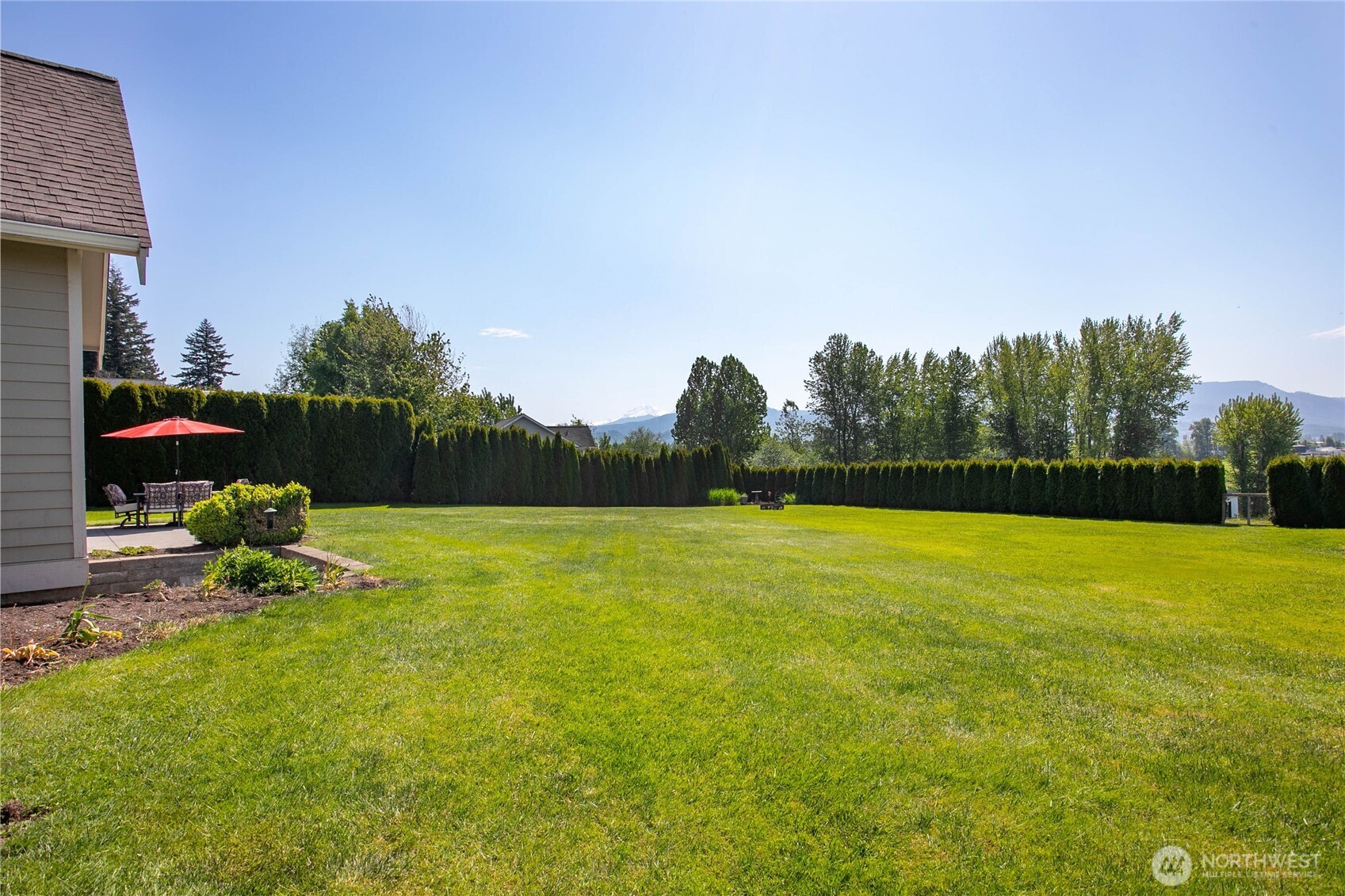 105 Ridgeview Street Sumas, WA 98295 - Photo 33 of 40