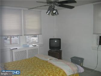 4 Harvin Road Upper Darby, PA 19082 - Photo 7 of 10