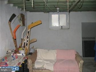 4 Harvin Road Upper Darby, PA 19082 - Photo 9 of 10