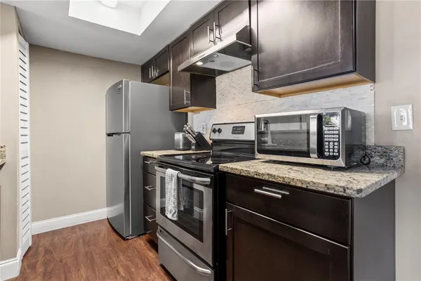 $1,850 | 2749 North Poinciana Boulevard, Unit 15, Kissimmee, FL 34746