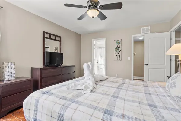 $1,850 | 2749 North Poinciana Boulevard, Unit 15, Kissimmee, FL 34746