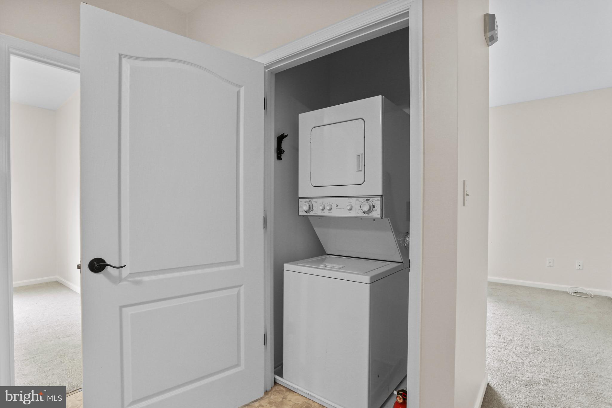 3547 Green Spring Road Havre de Grace, MD 21078 - Photo 32 of 50 a utility room with dryer and washer