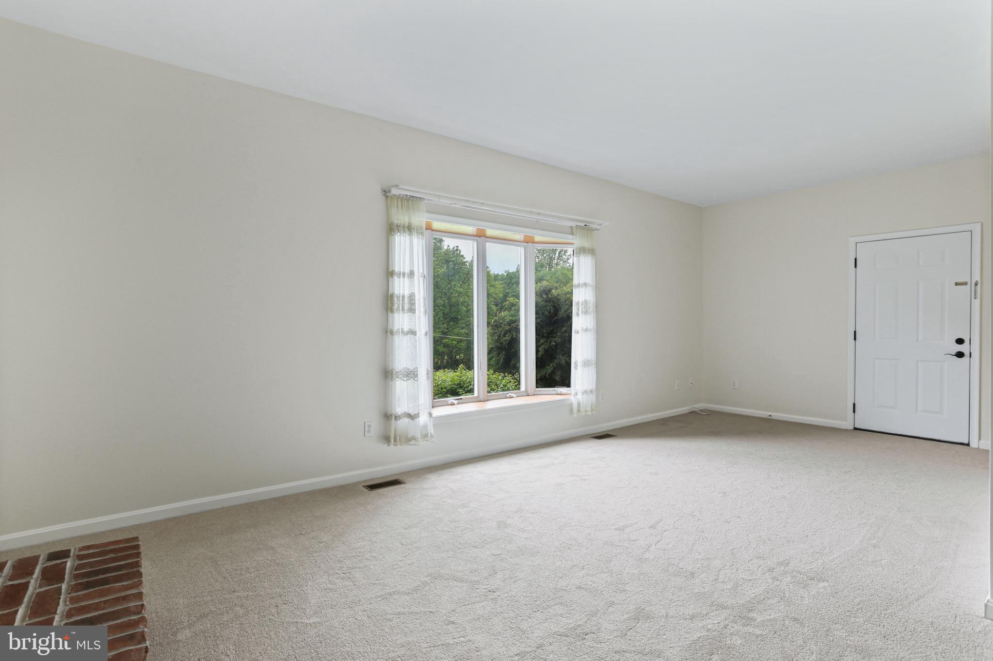 3547 Green Spring Road Havre de Grace, MD 21078 - Photo 34 of 50 a view of an empty room with a window