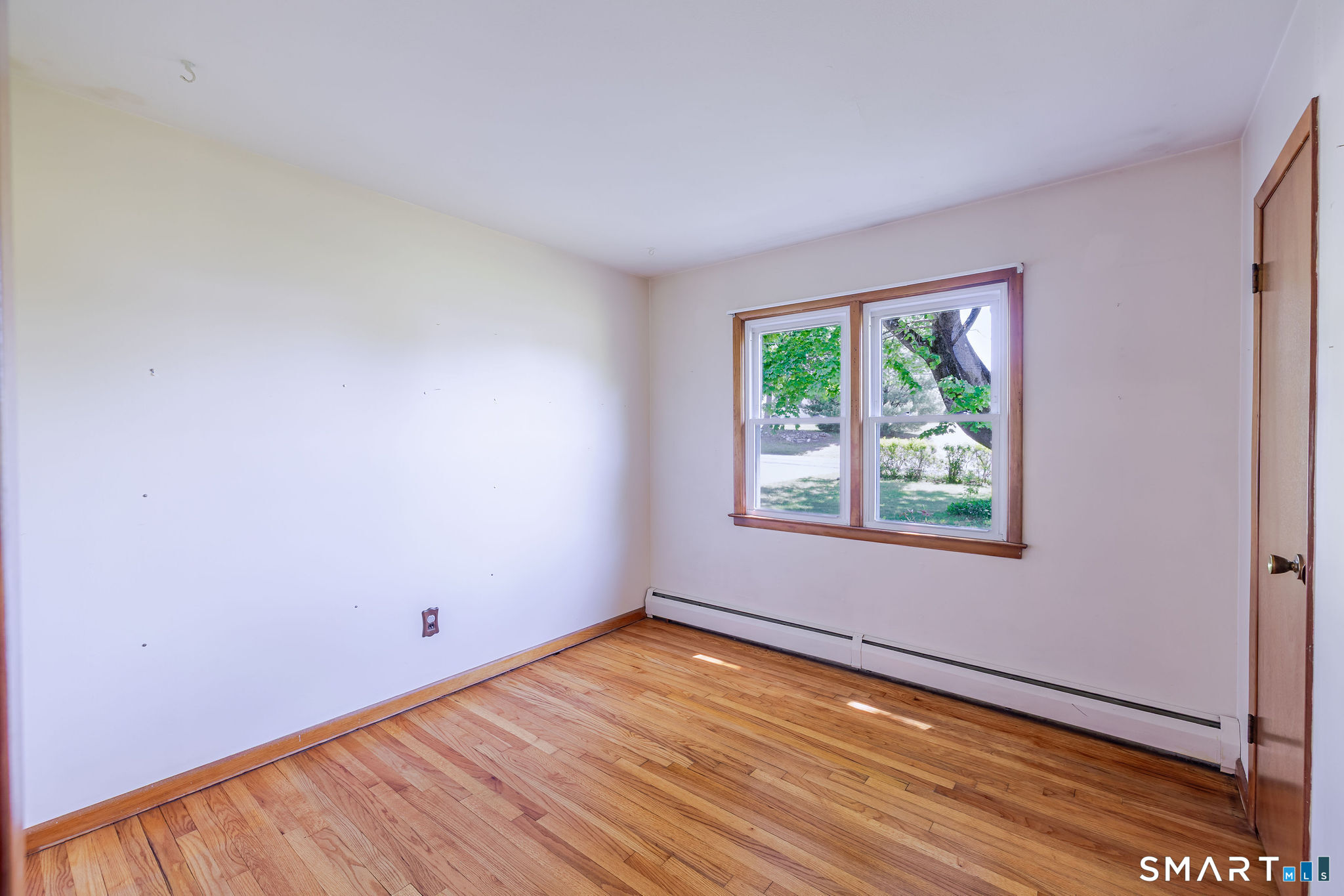 42 Silvermine Road Brookfield, CT 06804 - Photo 12 of 36
