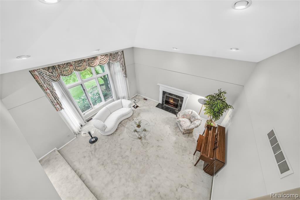 4532 Franklin Mill Road Bloomfield Hills, MI 48301 - Photo 8 of 49 Gallery Image 8