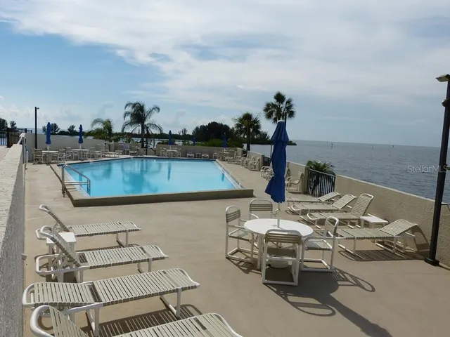 $2,800 | 6035 Sea Ranch Drive, Unit 201, Hudson, FL 34667