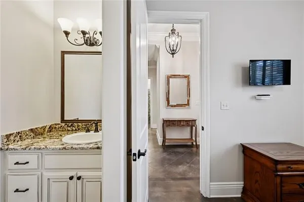 $750,000 | 308 Tullulah Avenue, River Ridge, LA 70123