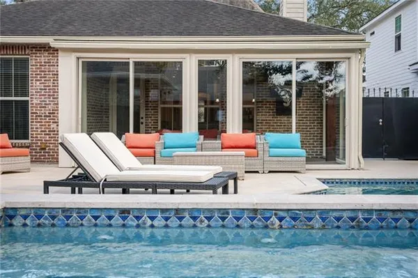 $750,000 | 308 Tullulah Avenue, River Ridge, LA 70123