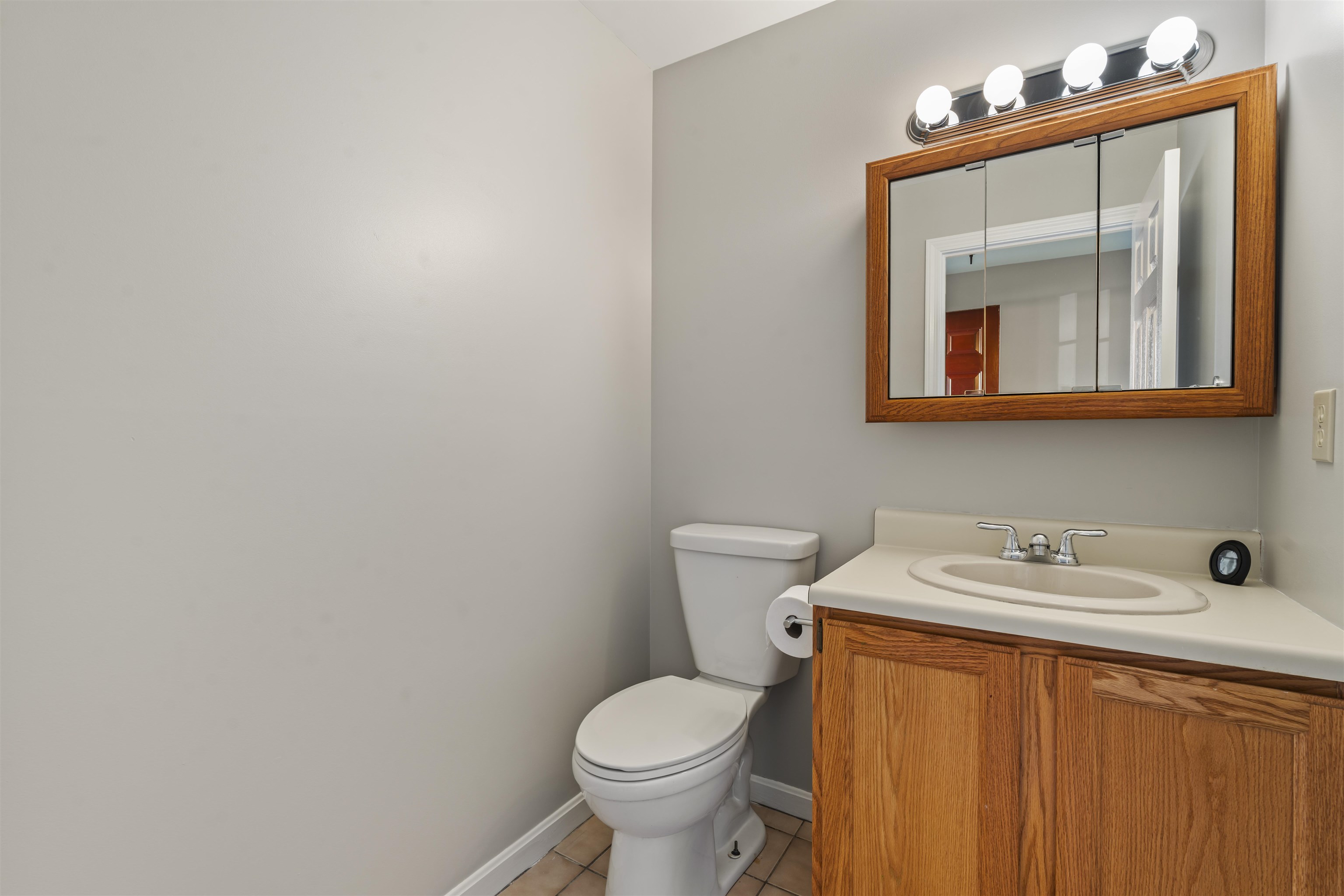 52 Katie Lane Dover, NH 03820 - Photo 16 of 29