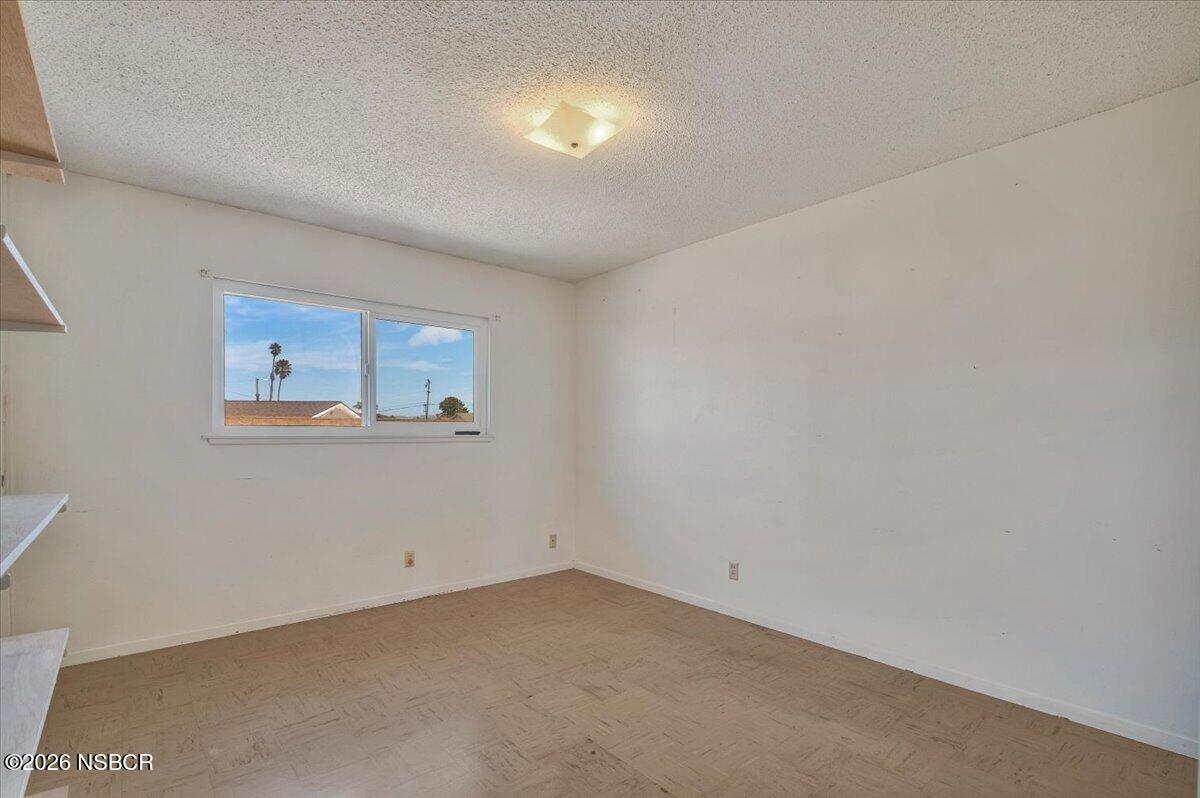 3468 Via Barba Lompoc, CA 93436 - Photo 37 of 55 23 bedroom 3